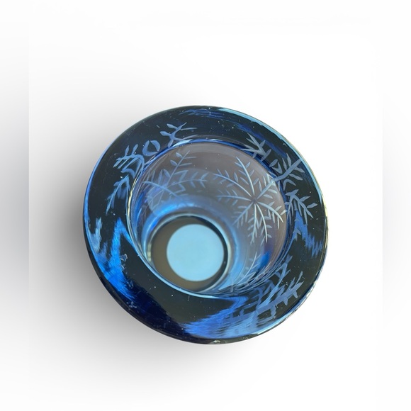 Design Ideas Snowfall voltive candle holders. Thick, heavy glass.,ice blue color - Picture 4 of 5